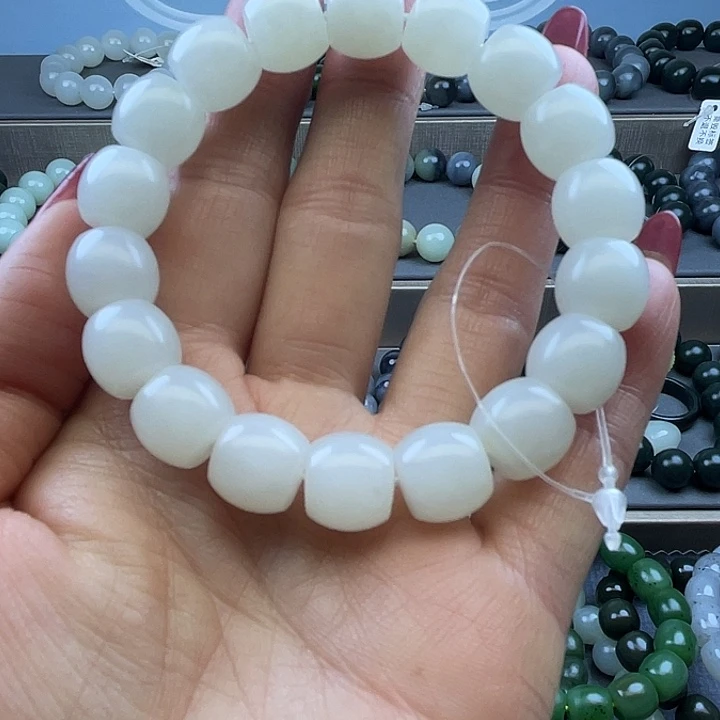 和田玉未镶嵌手链