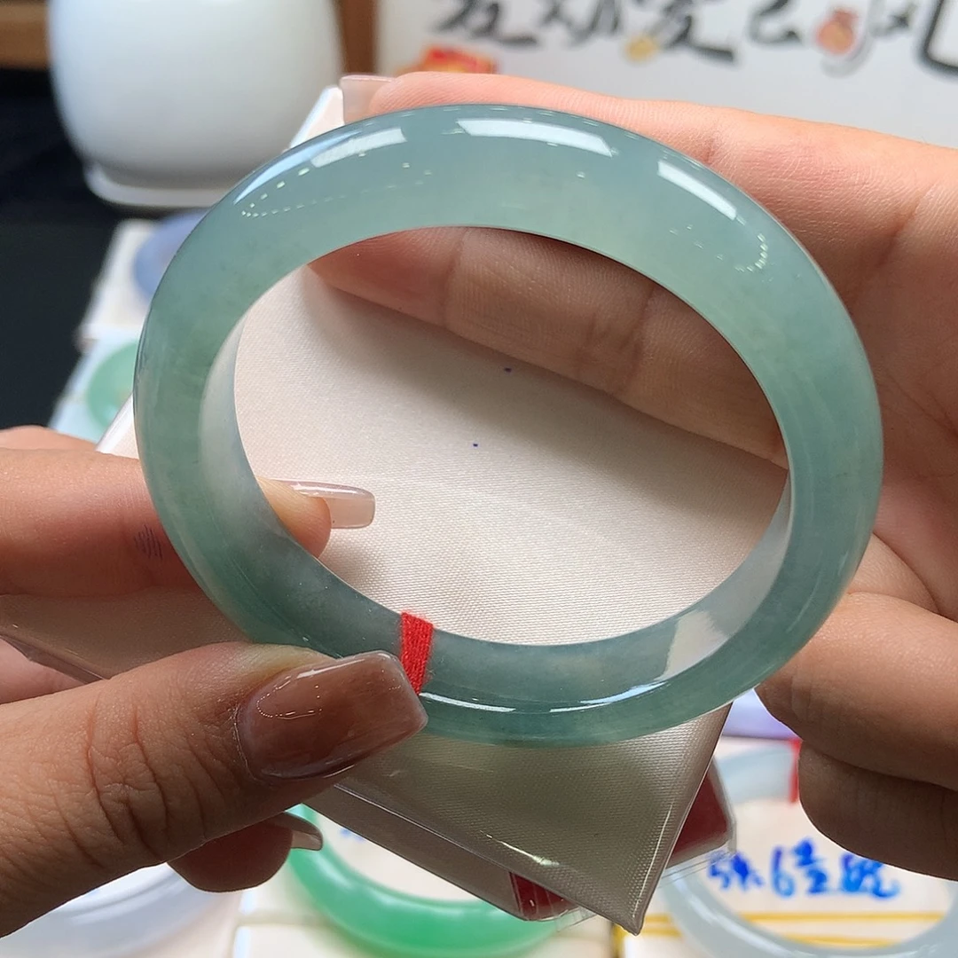 翡翠未镶嵌手镯36号