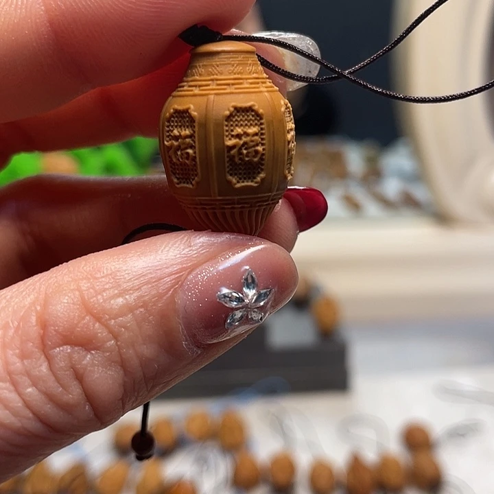 橄榄核吊坠橄榄核