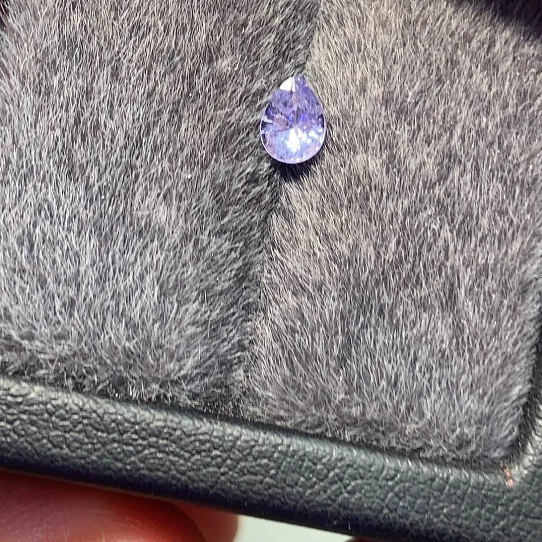 尖晶石裸石0.41/820