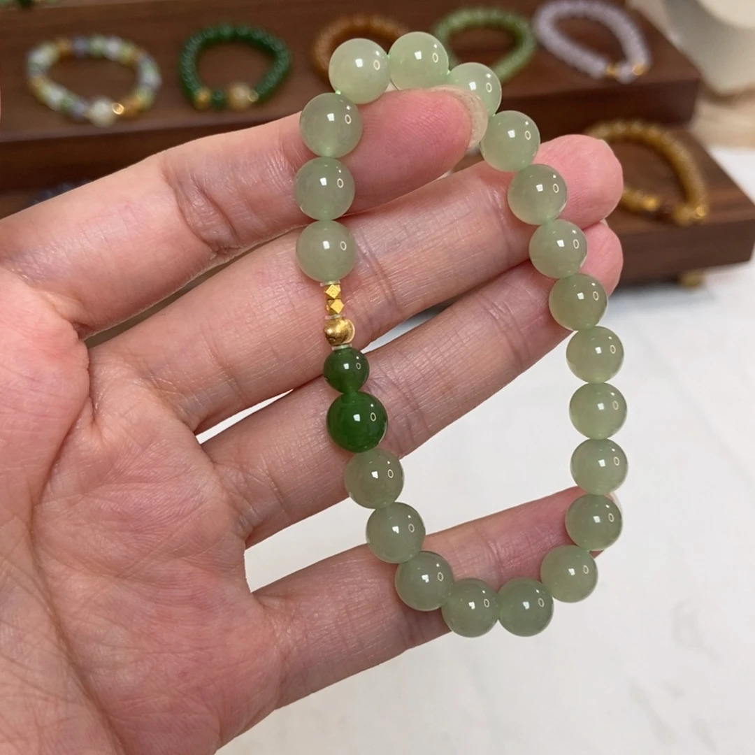 手链18K金镶嵌和田玉8mm冰底翠青水