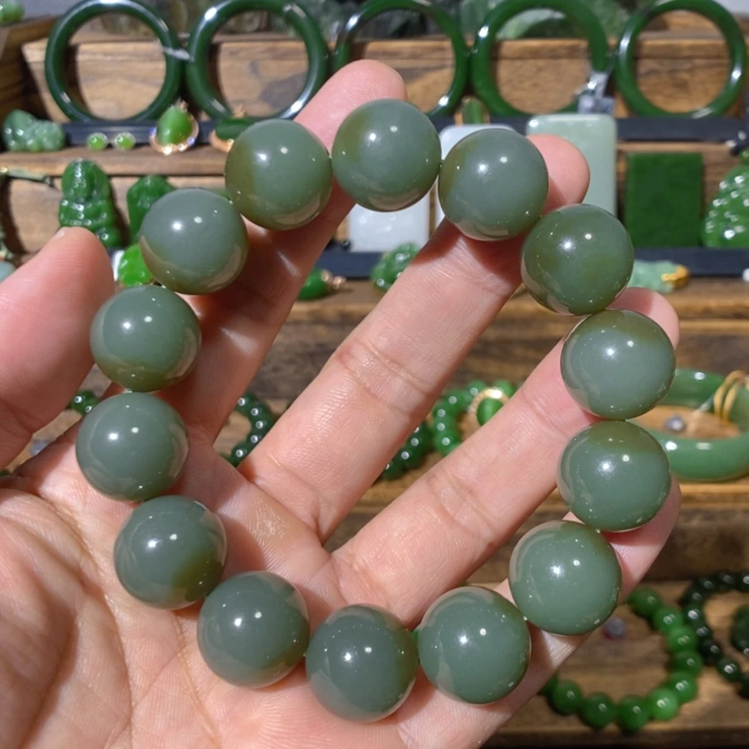 【闪购商品】吊坠(不含链)未镶嵌和田玉且末糖青手串 16