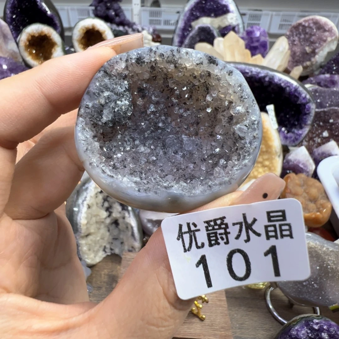 未镶嵌大型摆件（非配饰）水晶101