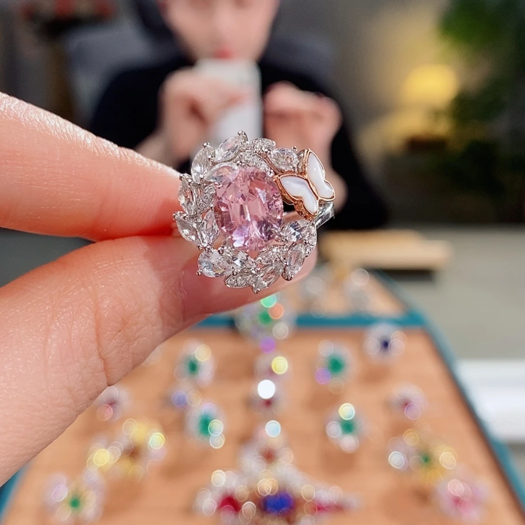 18K金镶嵌戒指碧玺2.11ct