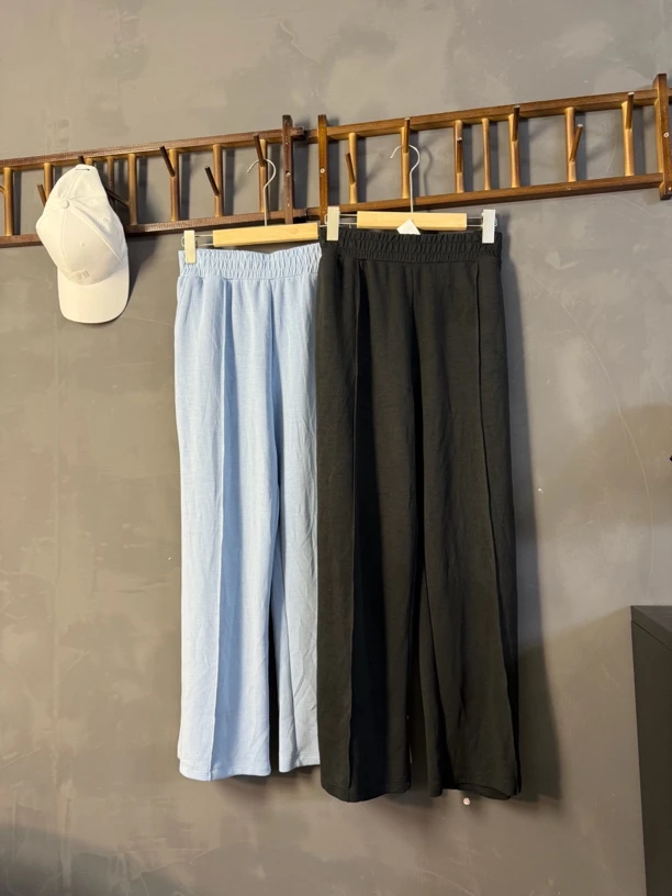 A67678两色空气层垂感显瘦百搭休闲裤