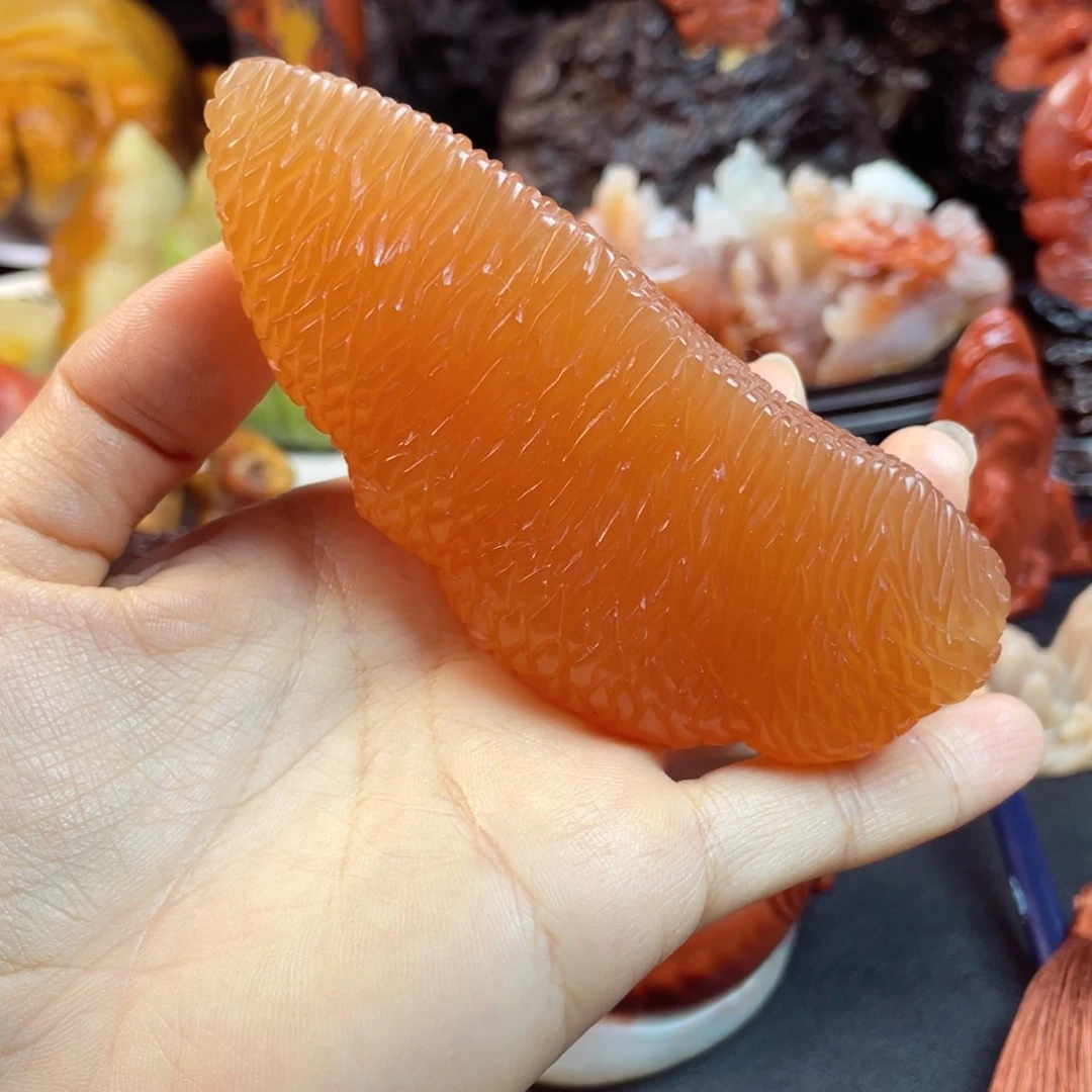 寿山石手艺人雕刻