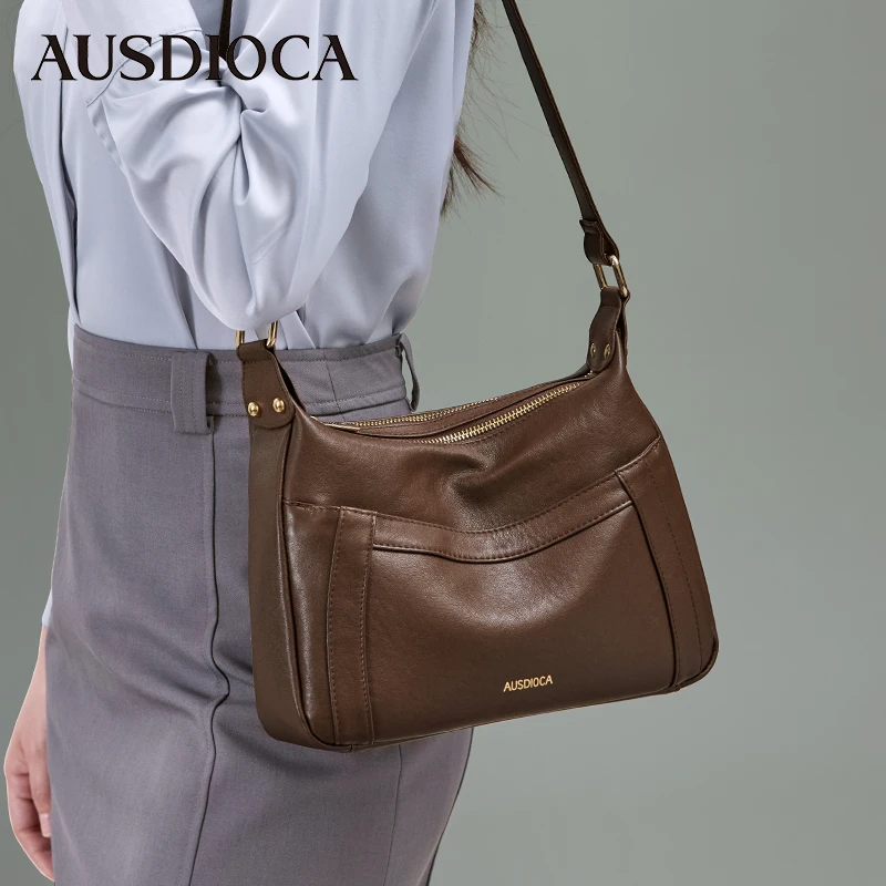 真皮包包女2025新款时尚大容量多隔层单肩包中年女包妈妈包斜挎包