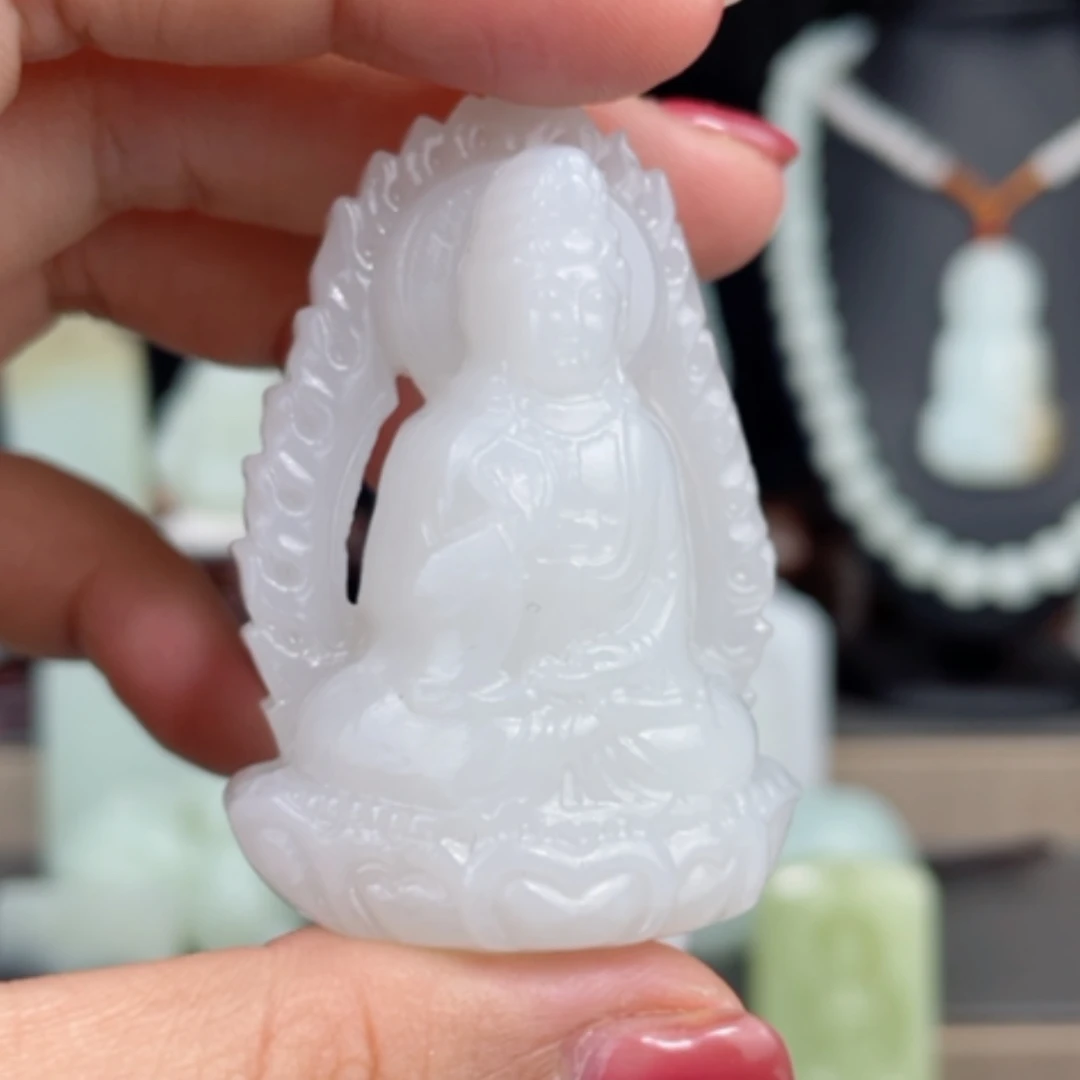 【闪购商品】颈饰未镶嵌和田玉