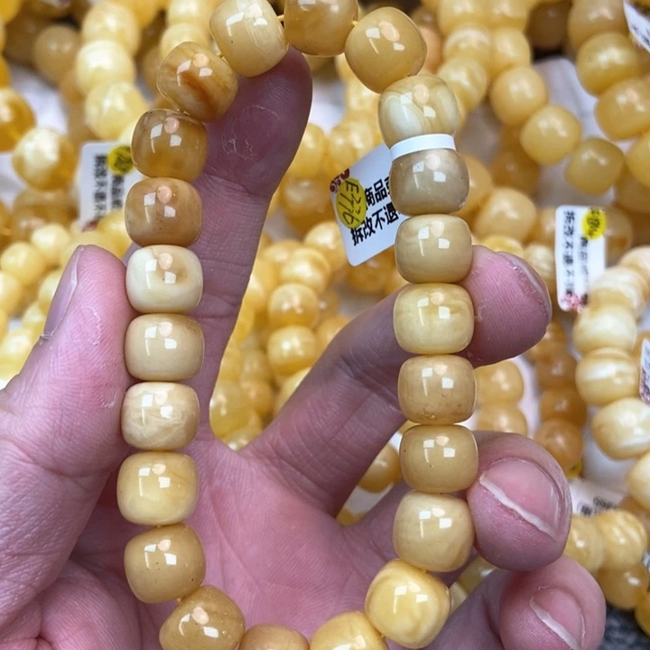 琥珀未镶嵌珠宝奇石4