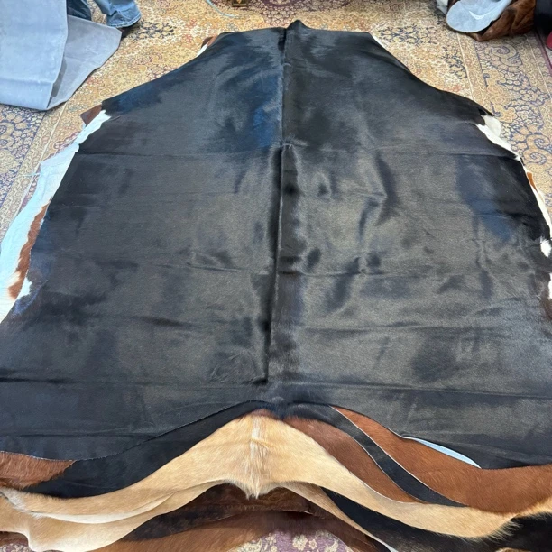 【本尼家】F166 240x215cm专拍牛皮地毯家用轻奢手工