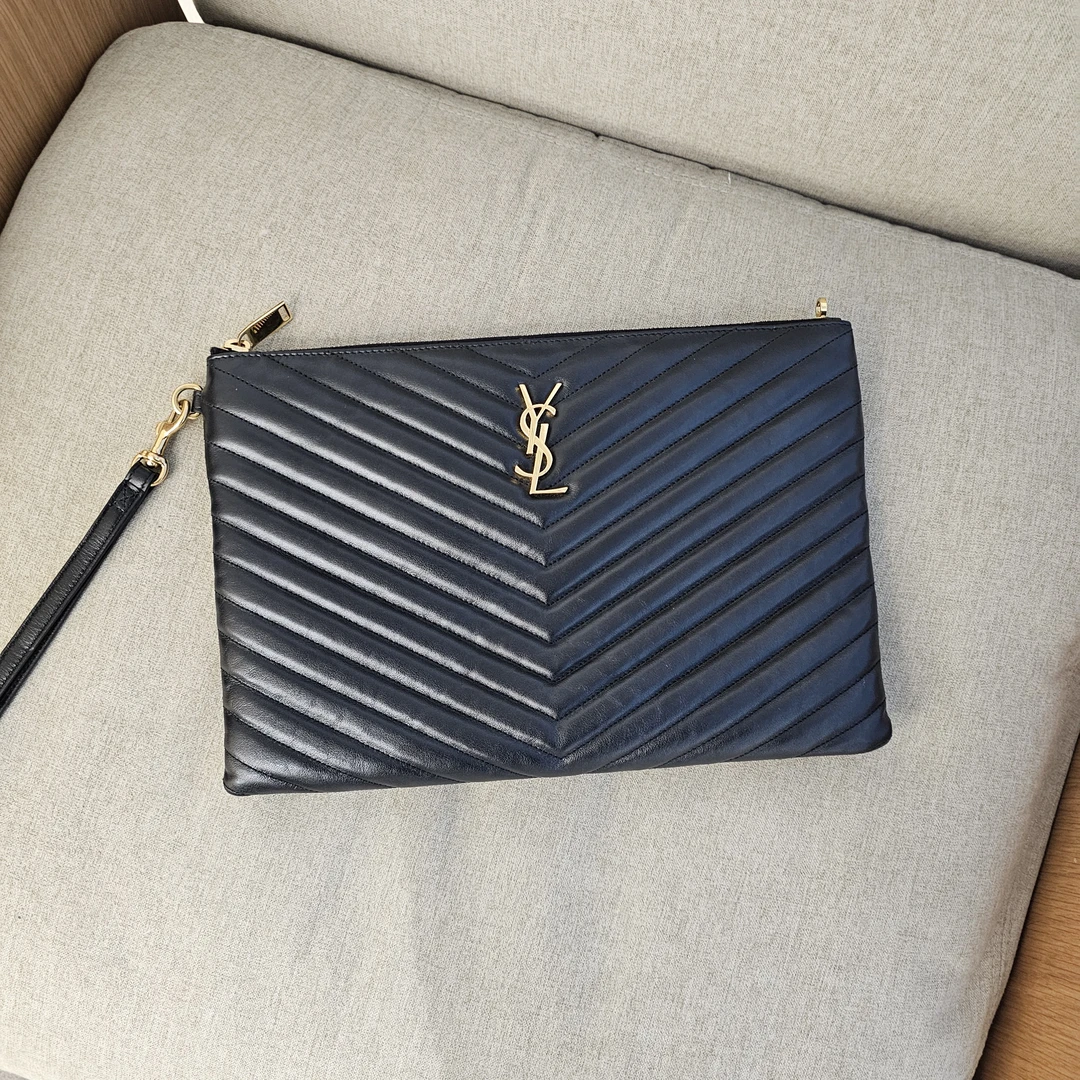 95新 YSL/圣罗兰 600273 YSL黑金手拿包
