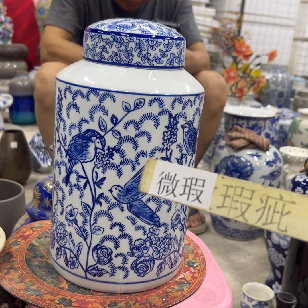 微瑕青花瓷器值得厚爱