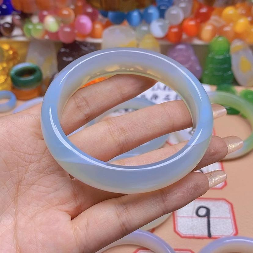 【闪购商品】玛瑙/玉髓颈饰未镶嵌龙*人