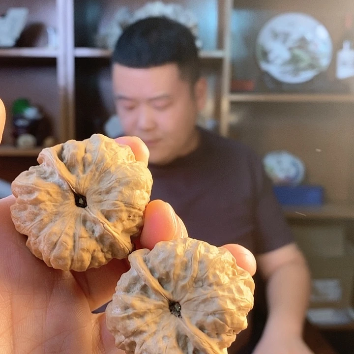 文玩核桃把件哇哇40左右20