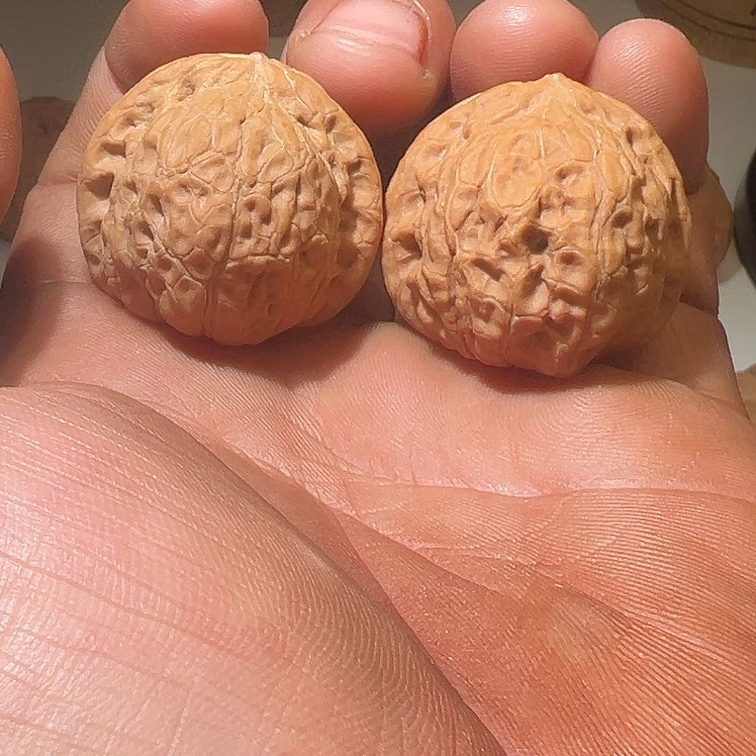 1***2把件文玩核桃文玩
