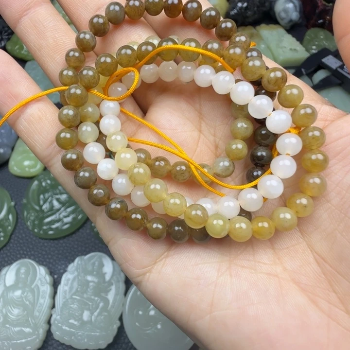 和田玉未镶嵌颈饰108卡6