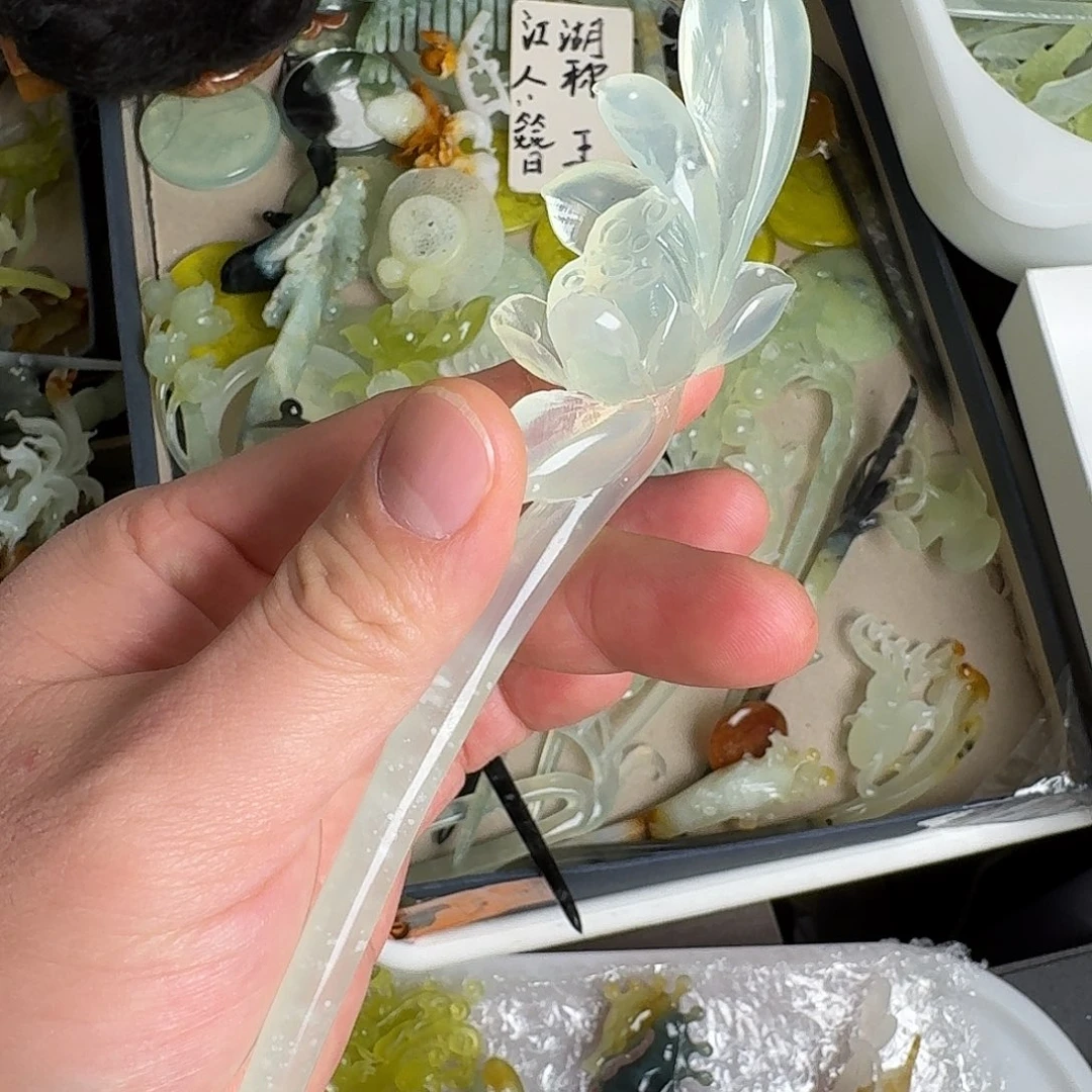 蛇纹石玉未镶嵌发饰