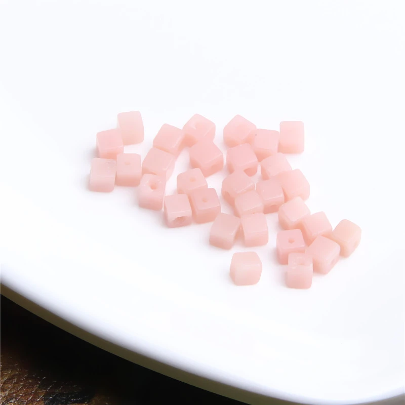 樱花粉3.8MM方糖散珠 K0440 多样性发二