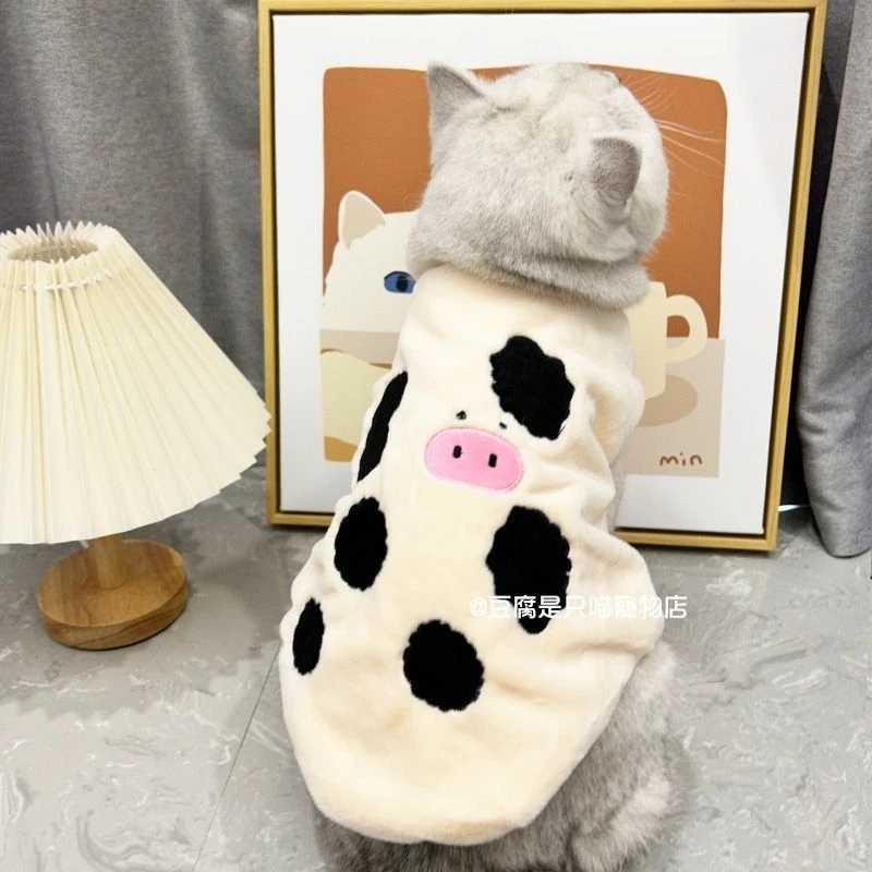涤纶猫猫衣服秋冬装银渐层布偶英短矮脚幼猫奶牛款宠物保暖两脚衣