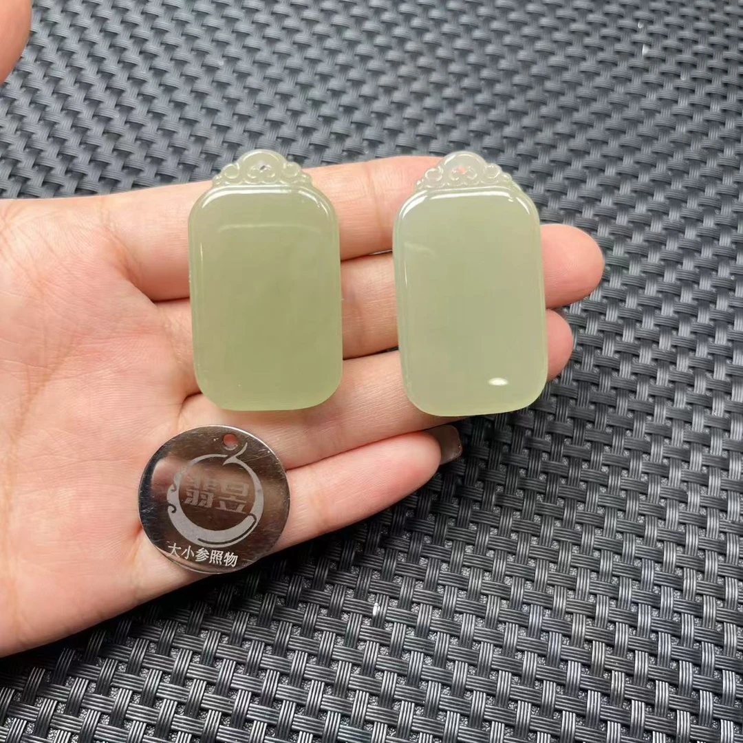 翡昱-N3-17204-和田玉吊坠/约42*23*5/-多样性发其一C