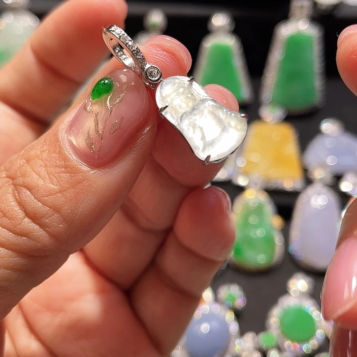 翡翠银S925镶嵌颈饰