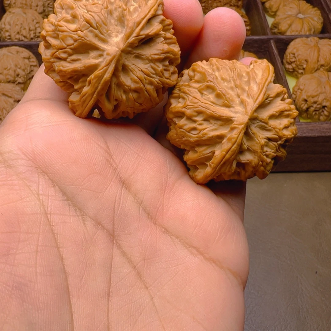 文玩核桃把件42尺苹果园