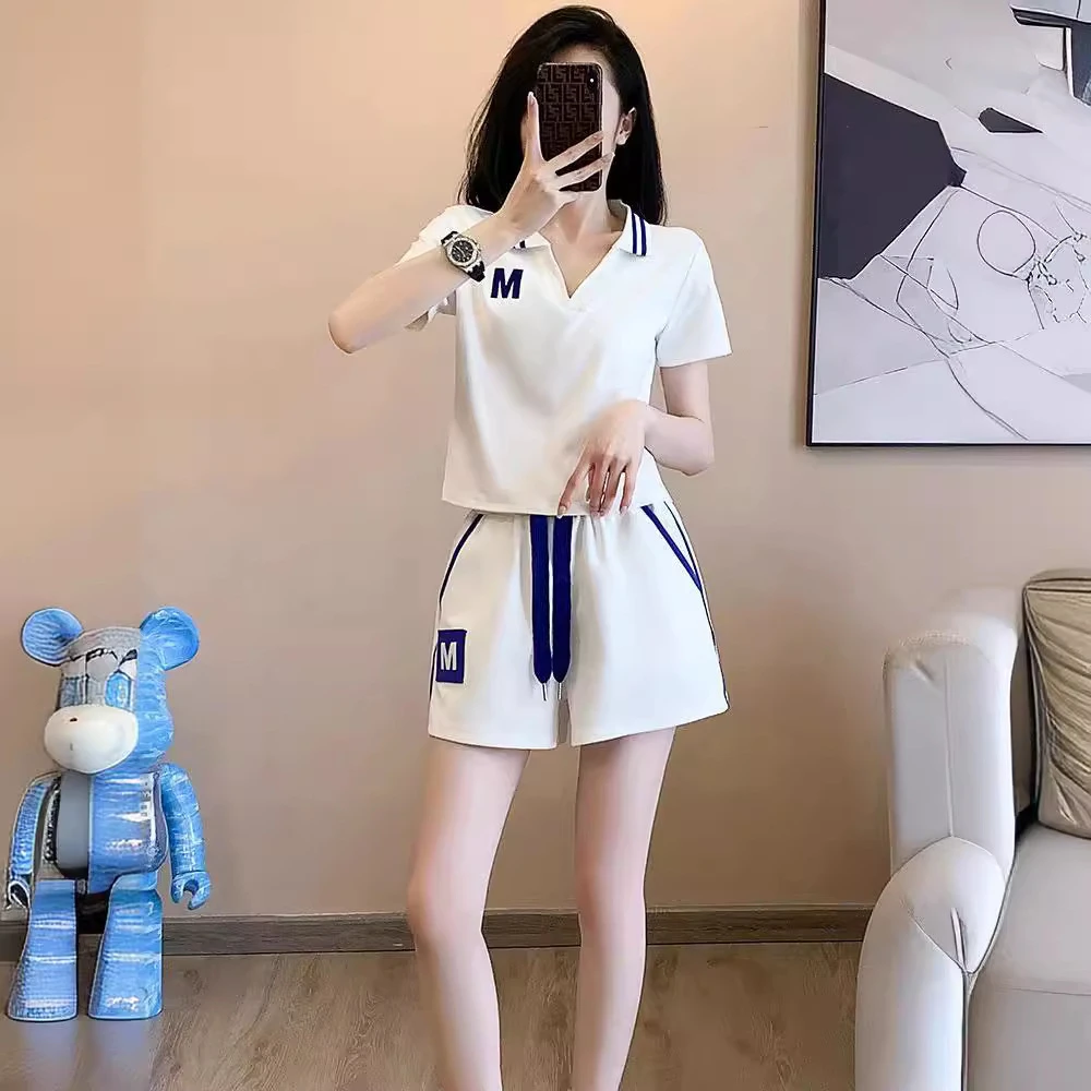 时尚跑步运动套装女夏季2025新款洋气显瘦短袖短裤两件套百搭