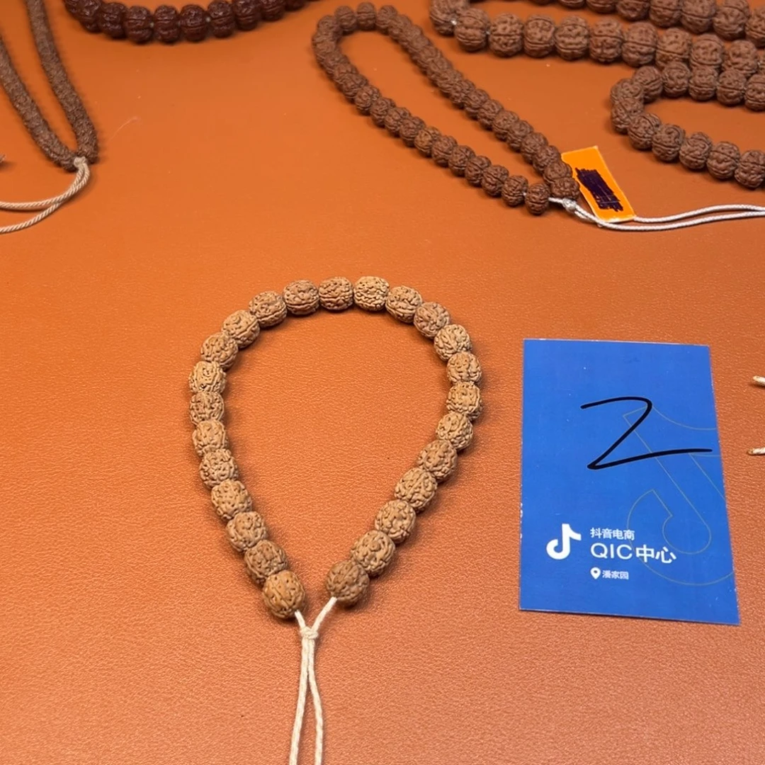 T***g吊坠金刚菩提金刚