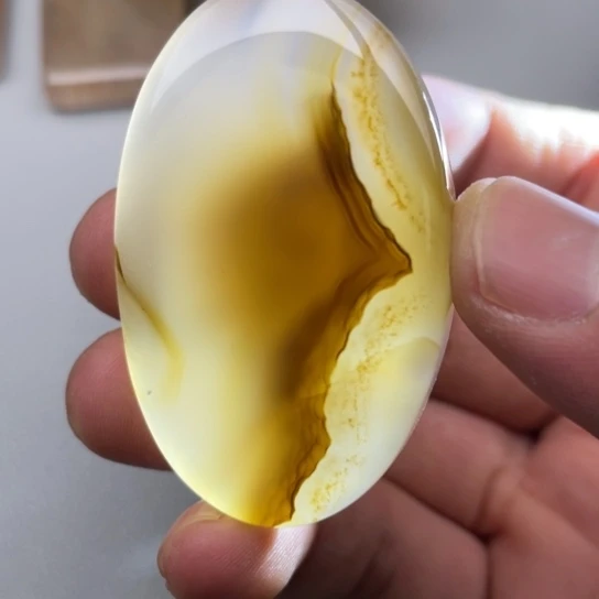 玛瑙/玉髓颈饰未镶嵌沉*淀