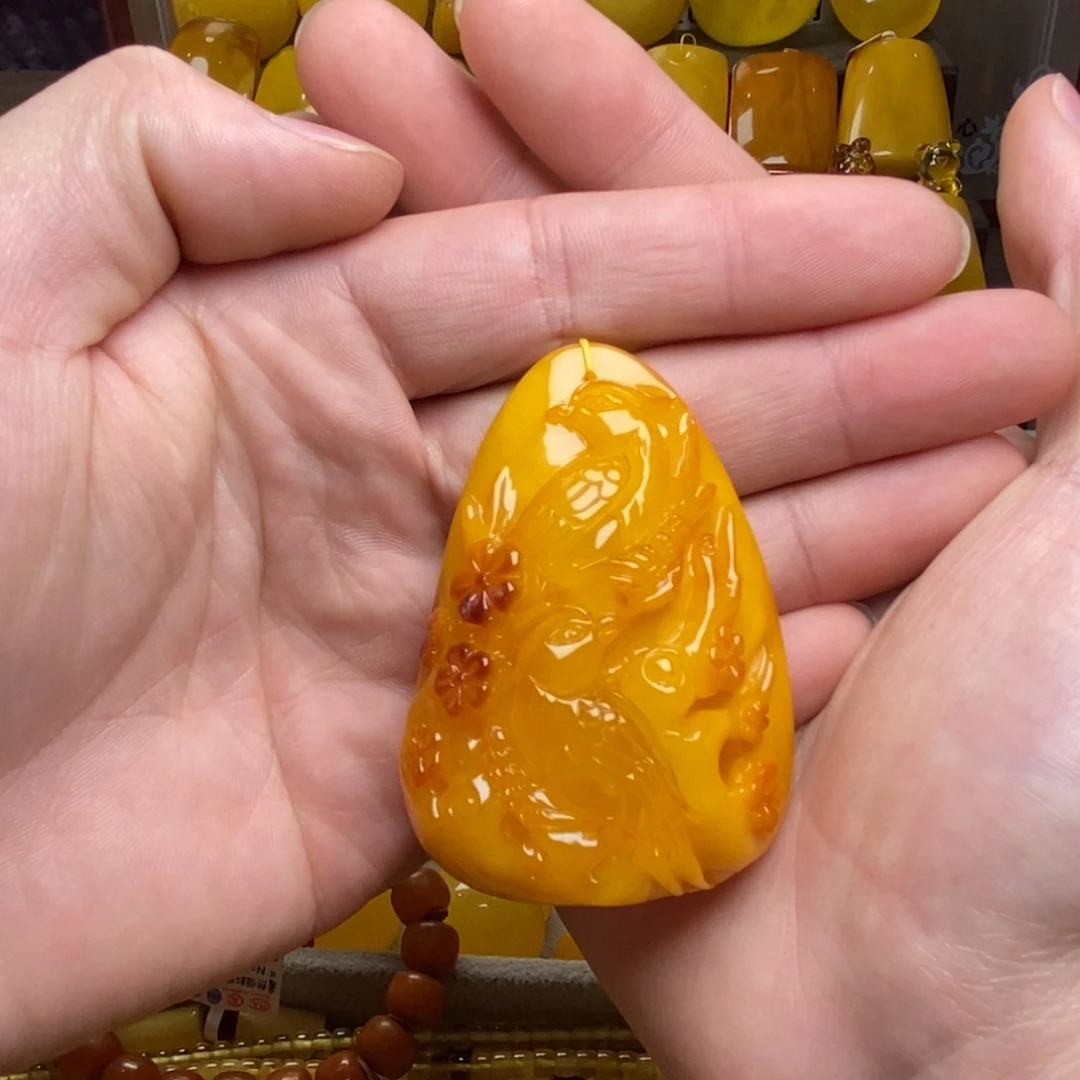 琥珀未镶嵌裸石蜜蜡