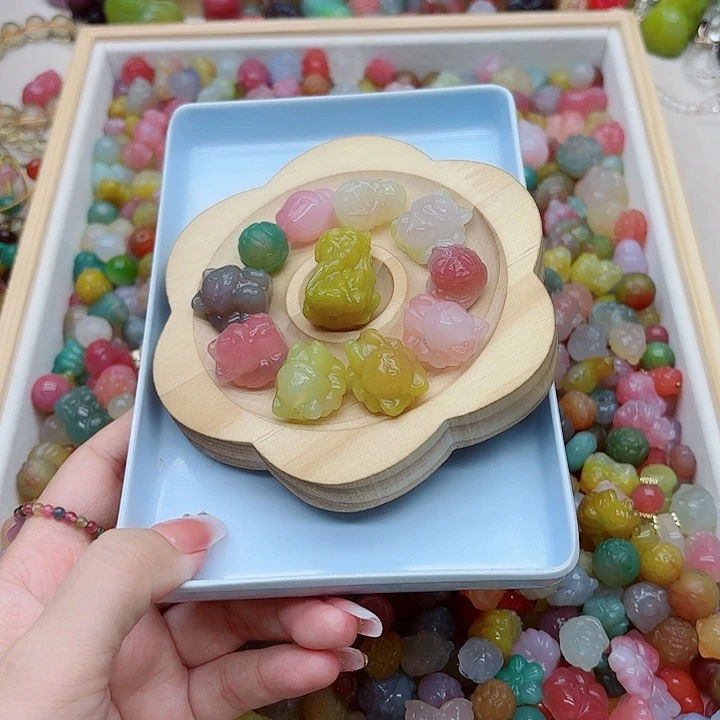 天***妈未镶嵌手链玛瑙/玉髓盐源20