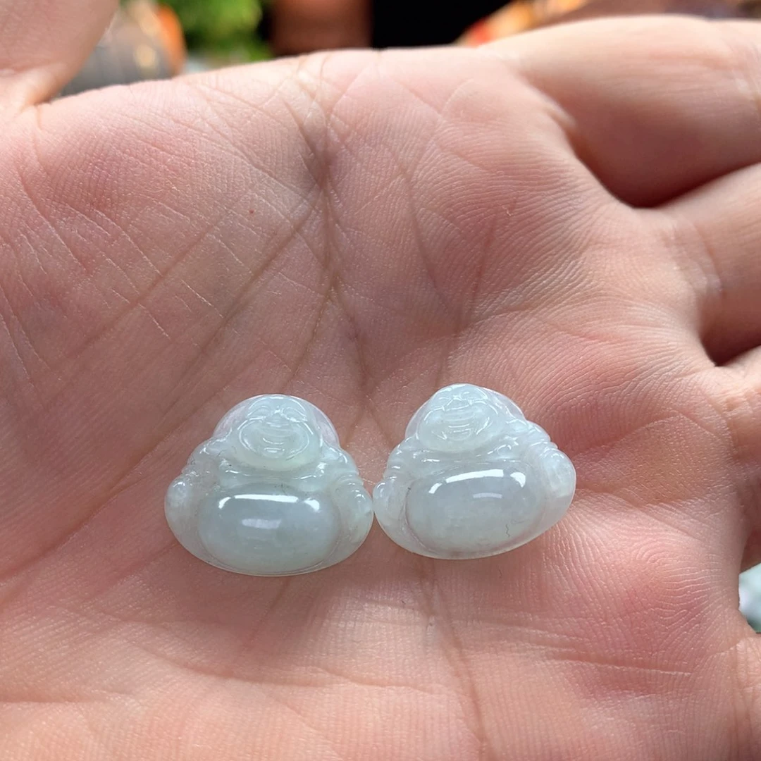 颈饰未镶嵌翡翠多样性发一件货。