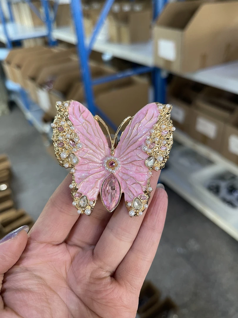 粉色蝴蝶带别针皇冠配饰AZ482