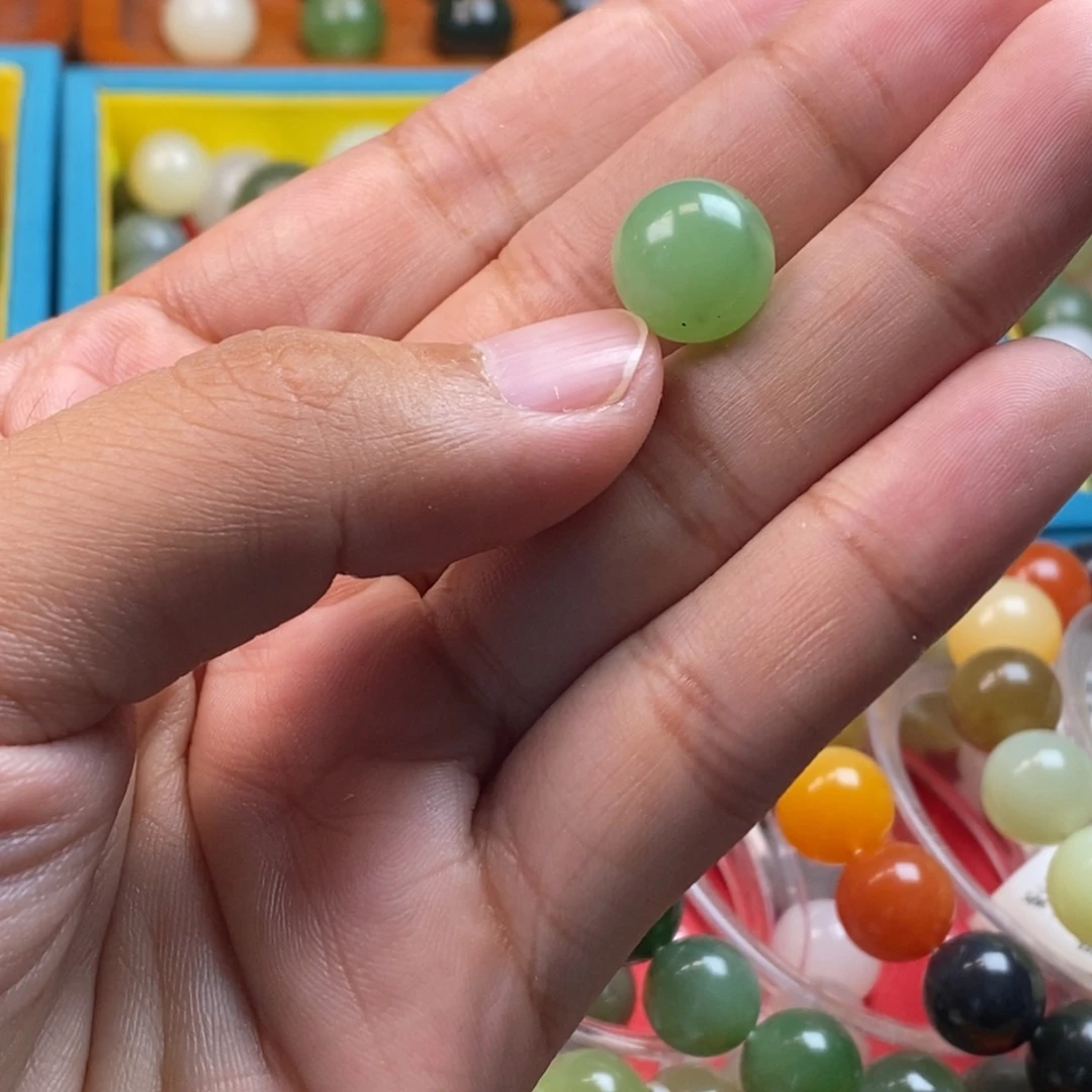 未镶嵌和田玉珠宝奇石卡12碧玉苹果绿y