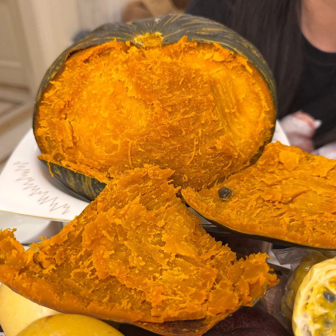 【香甜个大肉厚】超大栗南瓜粉糯细腻宝宝辅食健康粗粮顺丰