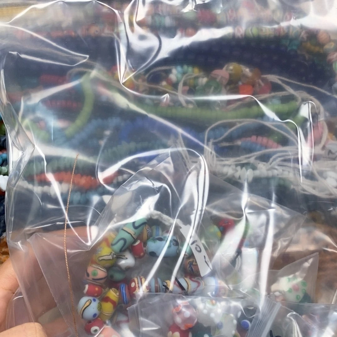 琉璃非金属妮****）琉璃