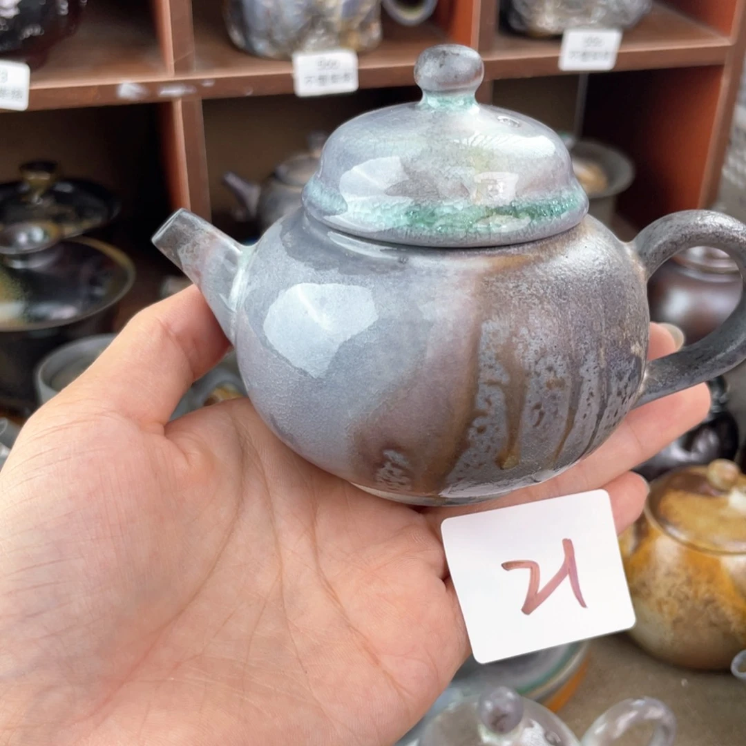 21中白精品壶一起喝茶