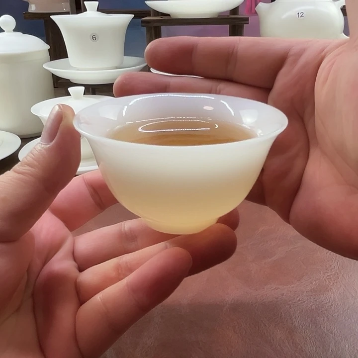 上釉璞玉瓷100ml撇口主人杯