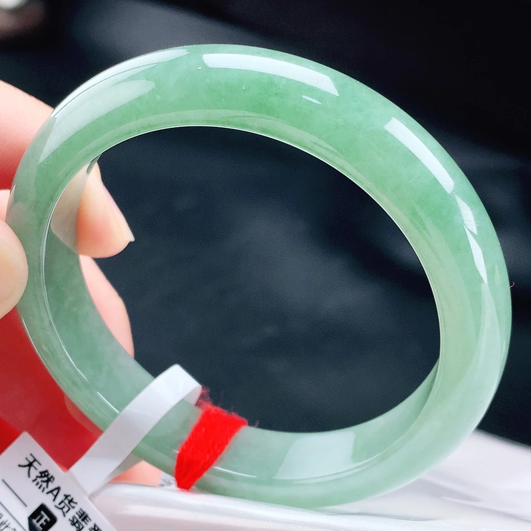 未镶嵌手镯翡翠58圈