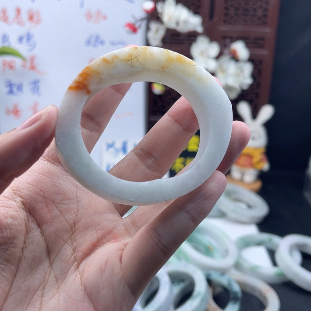 定制翡翠未镶嵌大圈口62-65