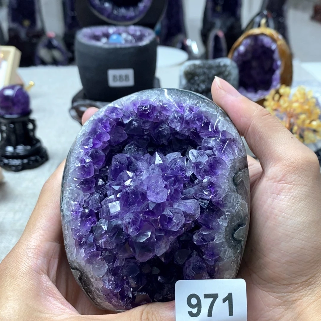 未镶嵌水晶大型摆件（非配饰）