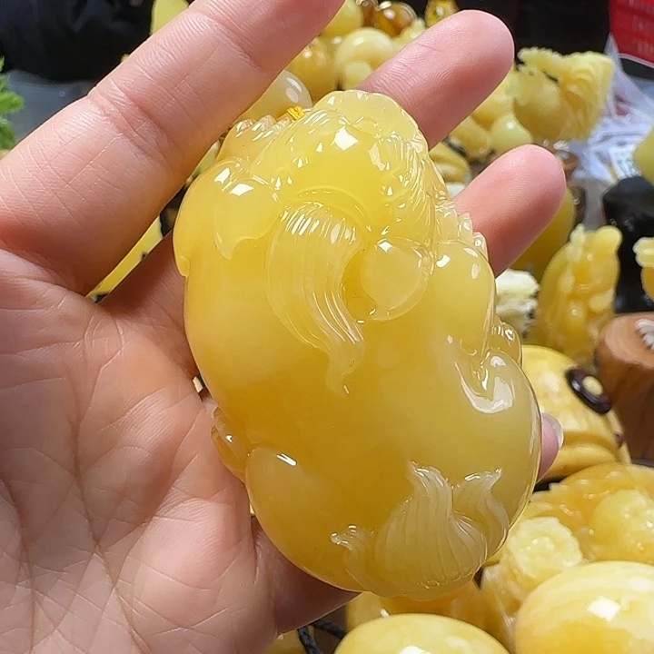 蜜蜡珠宝奇石未镶嵌