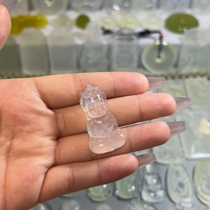 岫玉未镶嵌岫玉白冰挂件宝宝观音