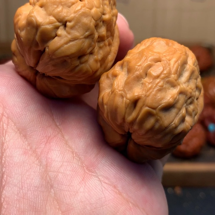 文玩核桃把件40荷叶金蟾