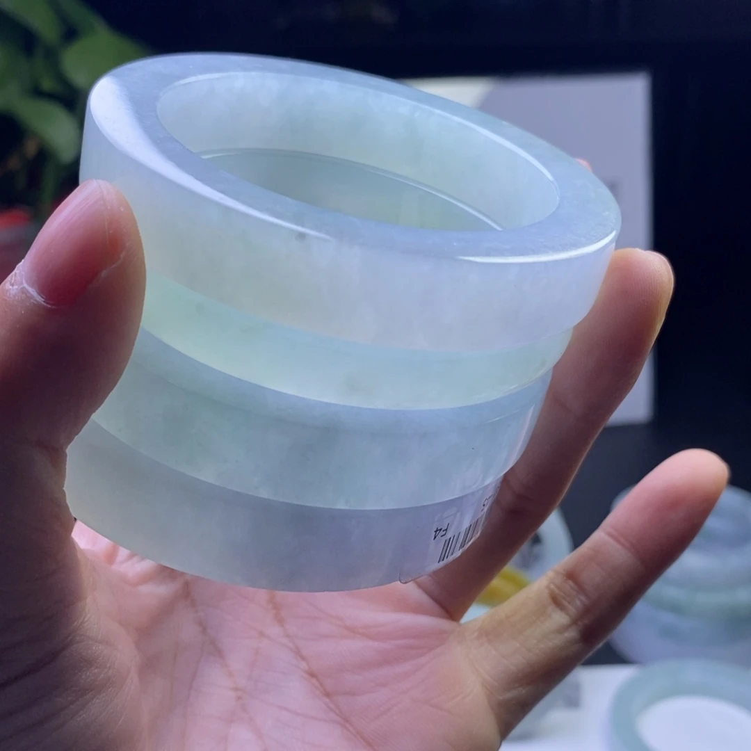 喵***岁定制翡翠未镶嵌板料