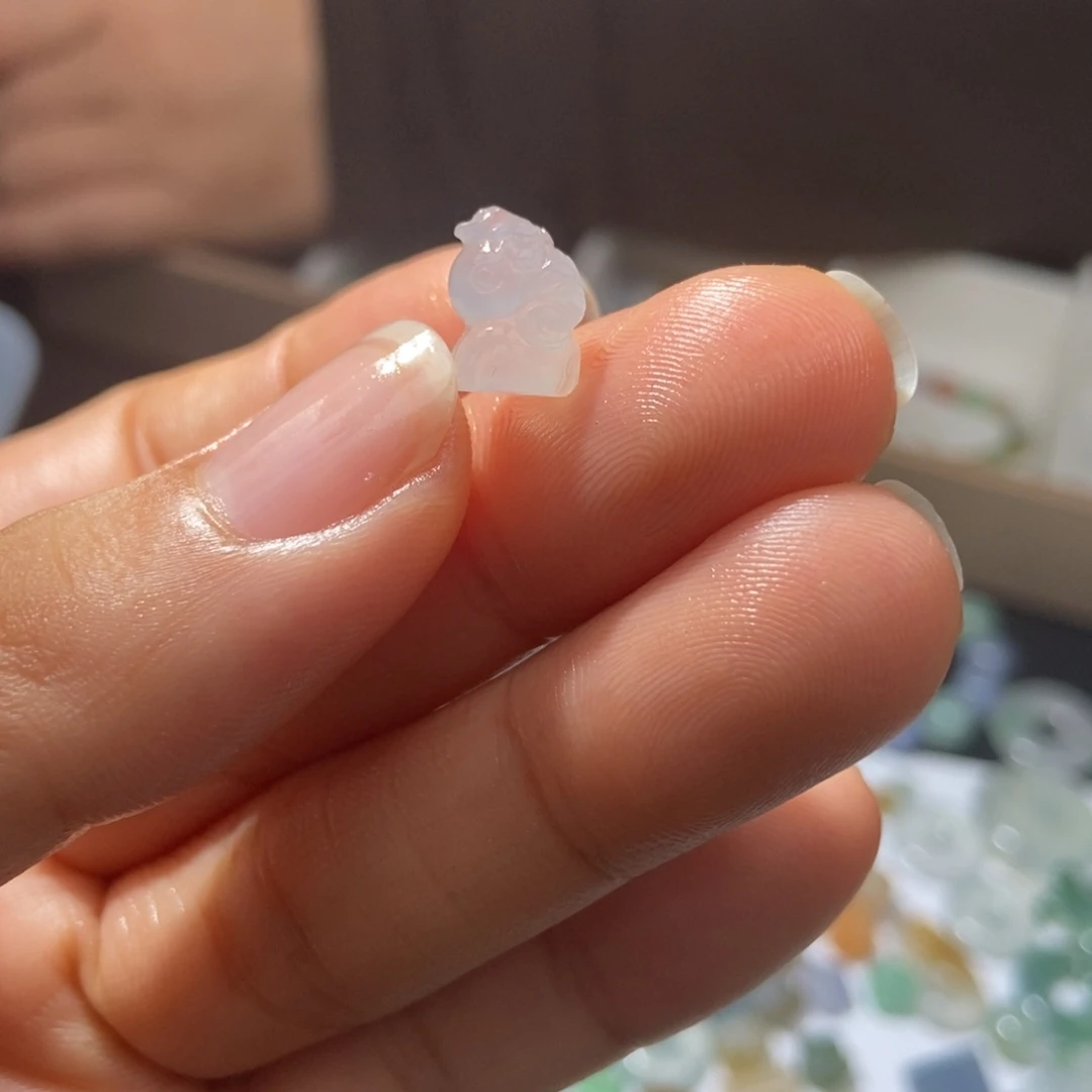 定制翡翠未镶嵌翡翠9.9*7.4*5.2