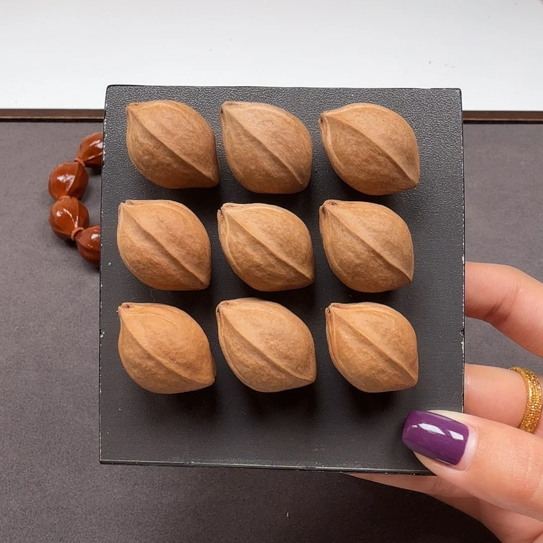 2.1*3.0精挑梅林铁核手串