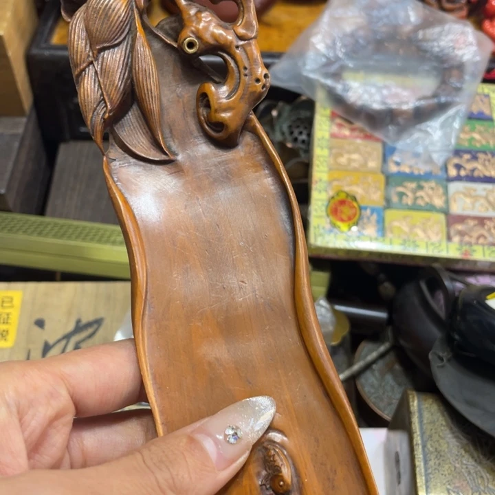 端景台紫檀木类木