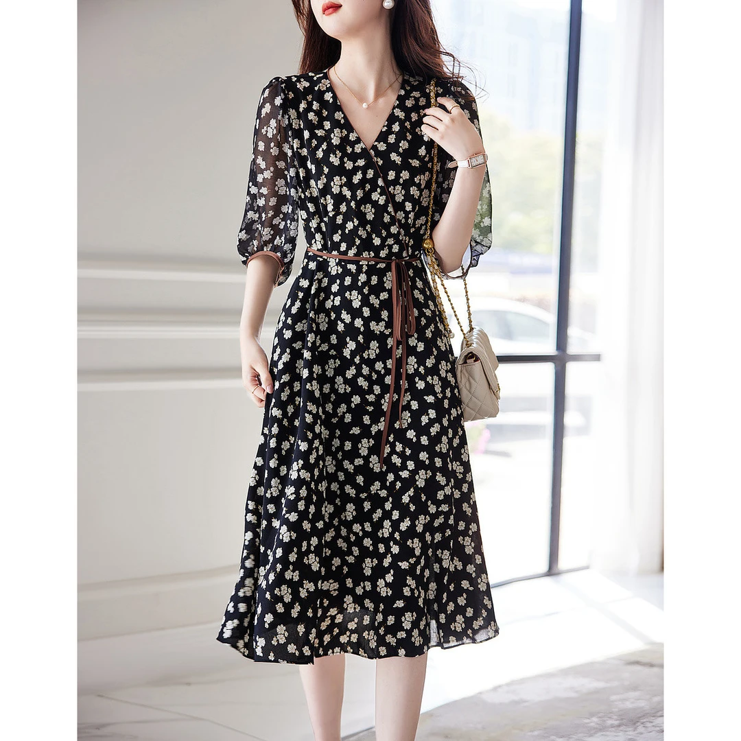 复古雪纺裙女夏季V领收腰印花连衣裙子中长款洋气显瘦碎花裙薄款