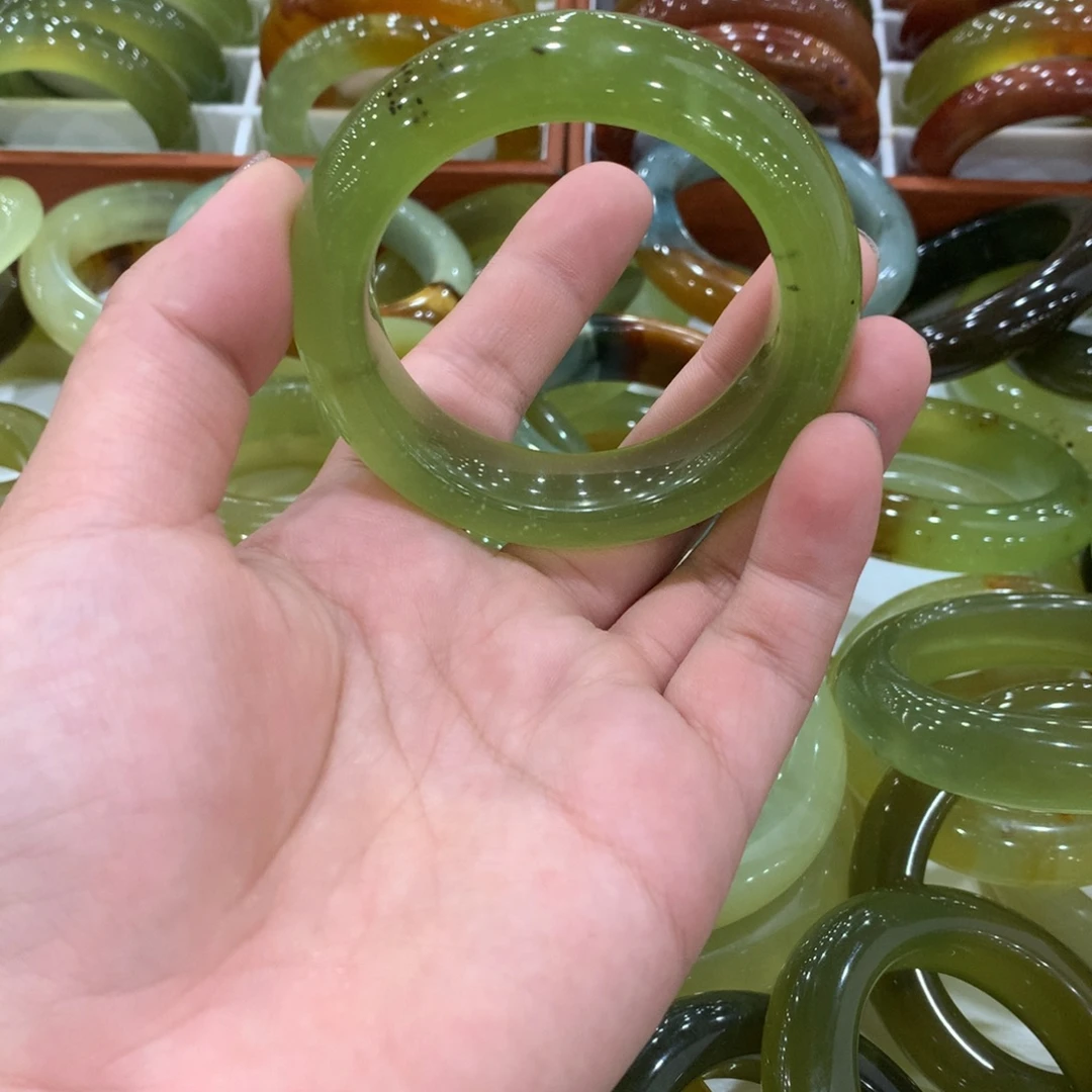 未镶嵌蛇纹石玉手镯